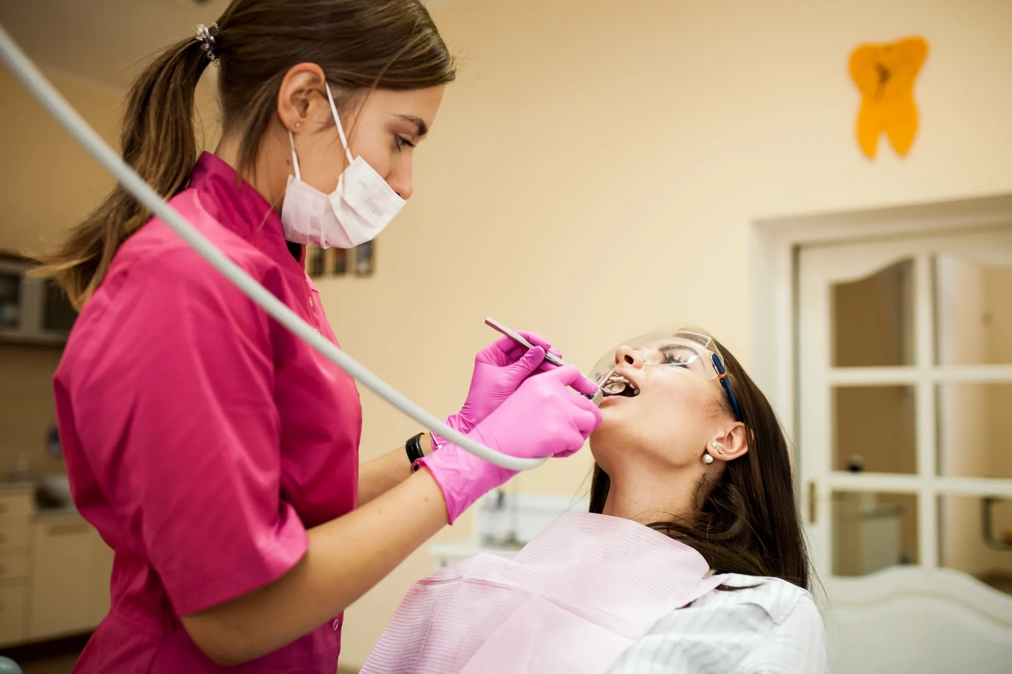 difference between regular cleaning and periodontal cleaning